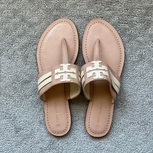 LIKE NEW Tory Burch Leigh Flip Flop Sandals 9 1/2